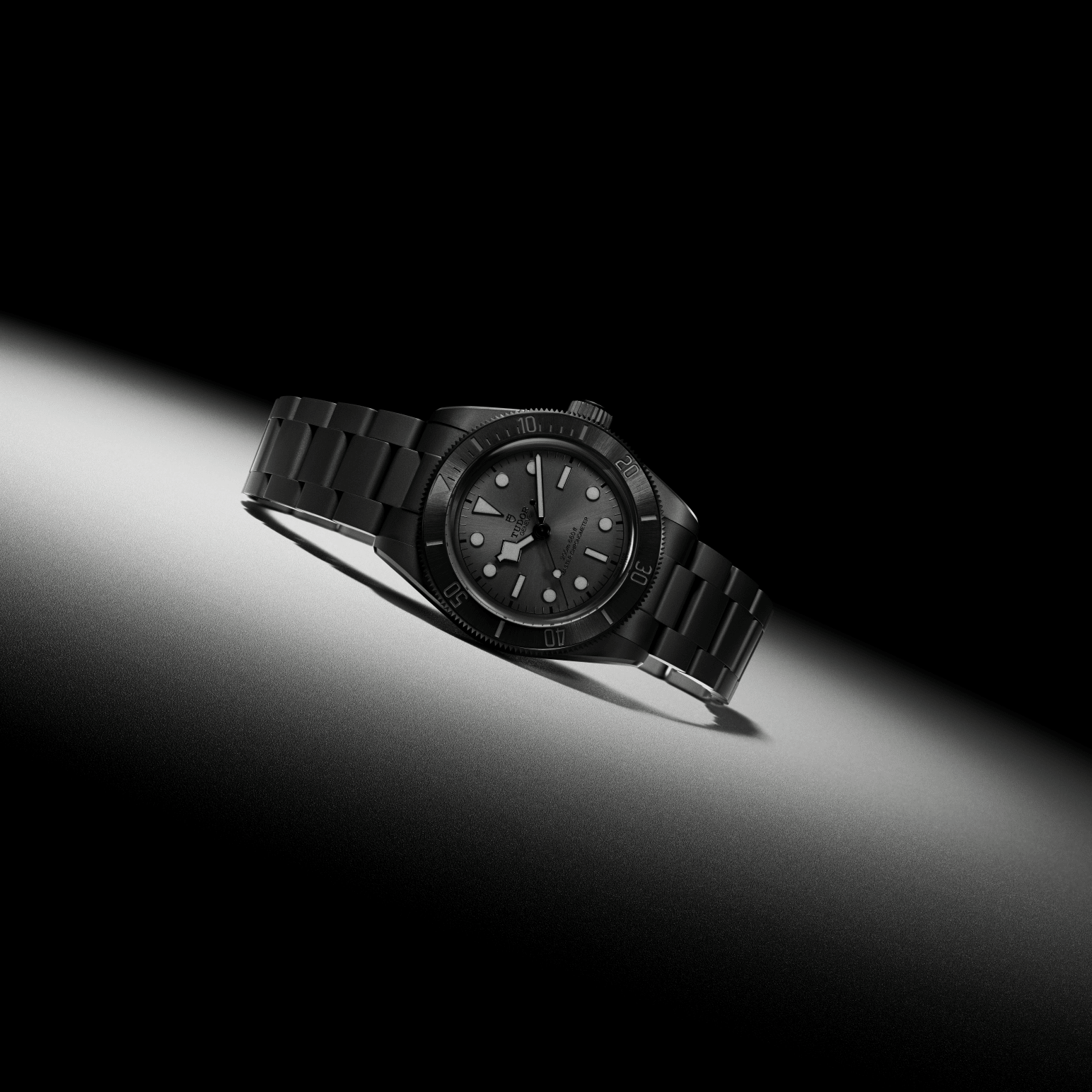 m7941a1acnu-0001 Black Bay Ceramic